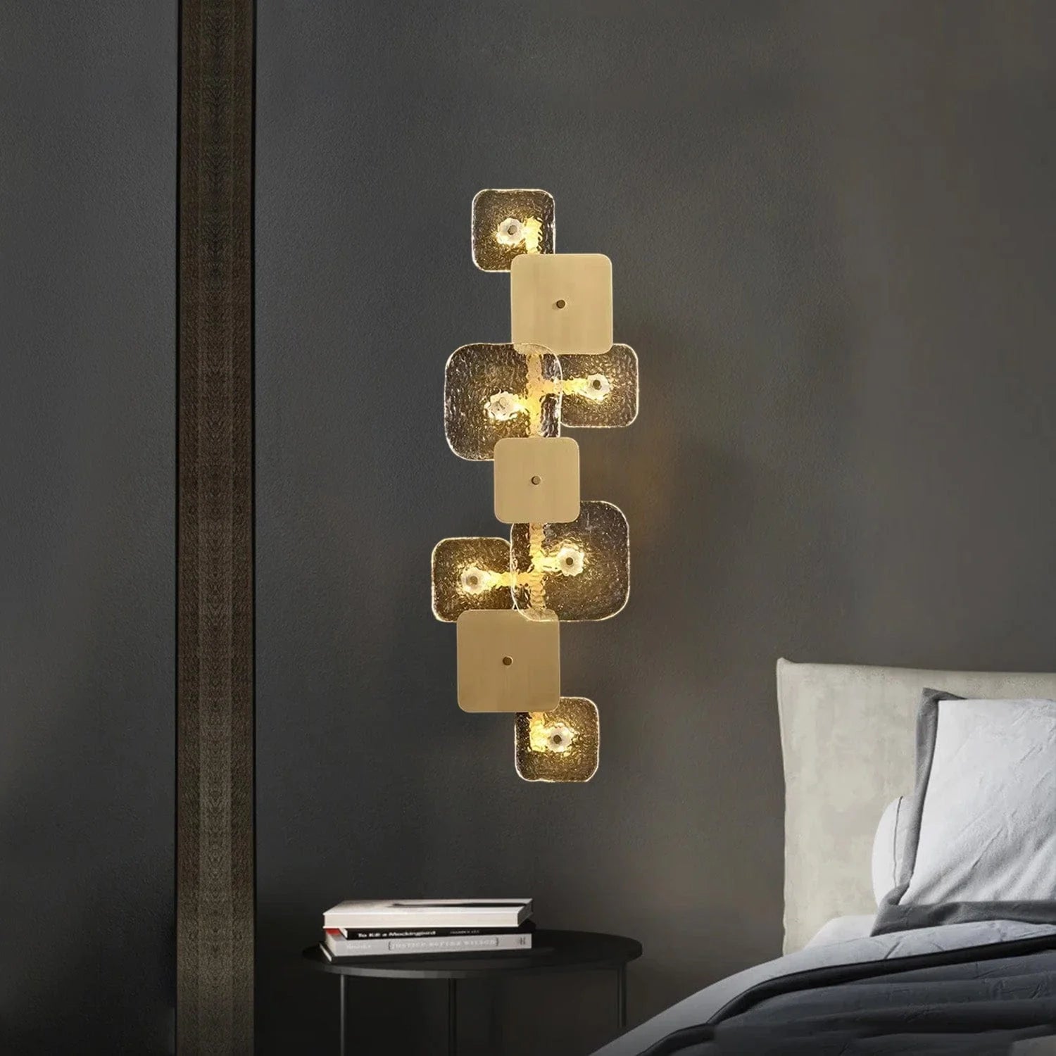 Ramus Lucis Wall Light