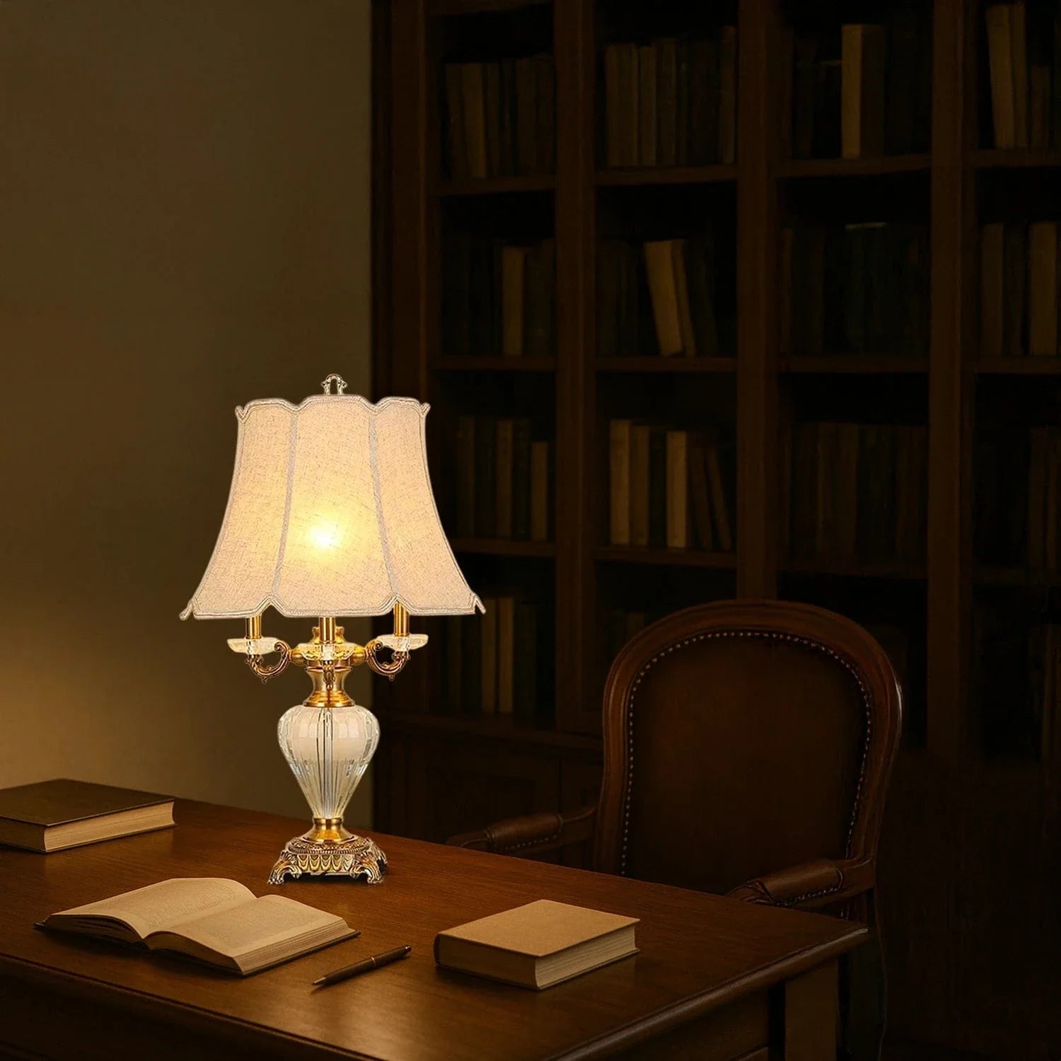 Victorian Charm Table Lamp