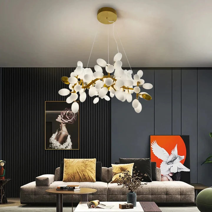 Uvae Albae Round Chandelier