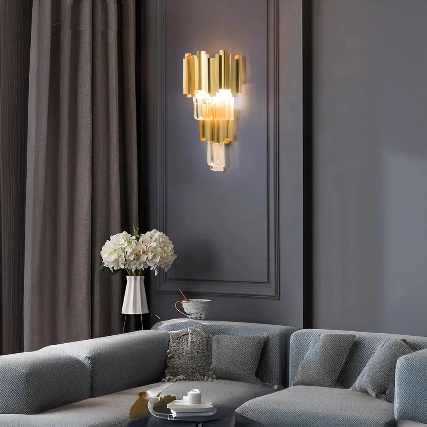 Vida Golden Mamba Wall Light