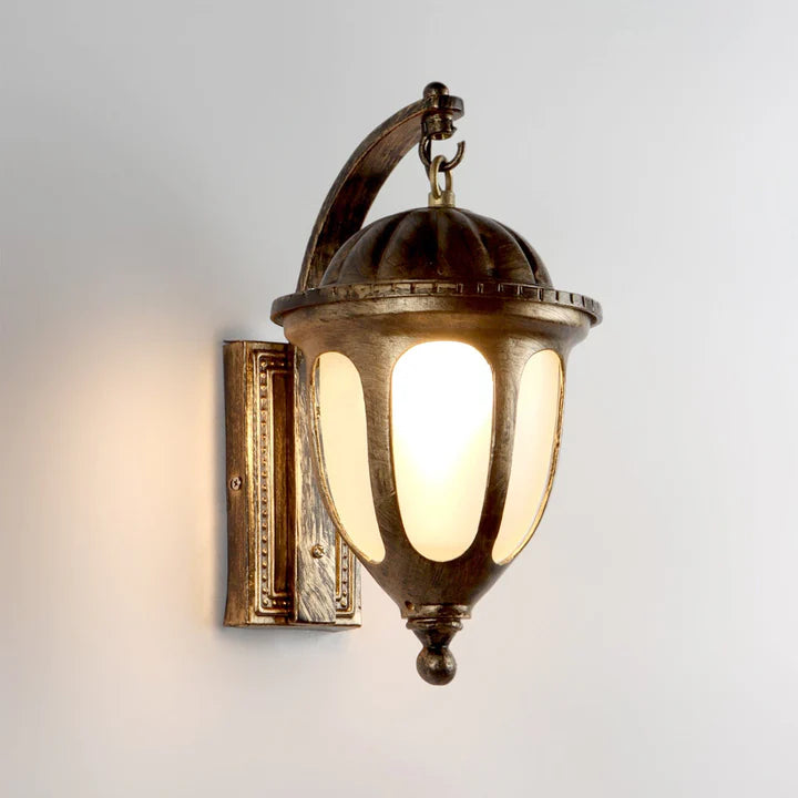 Antique Outdoor Wall Light (HL-7072)