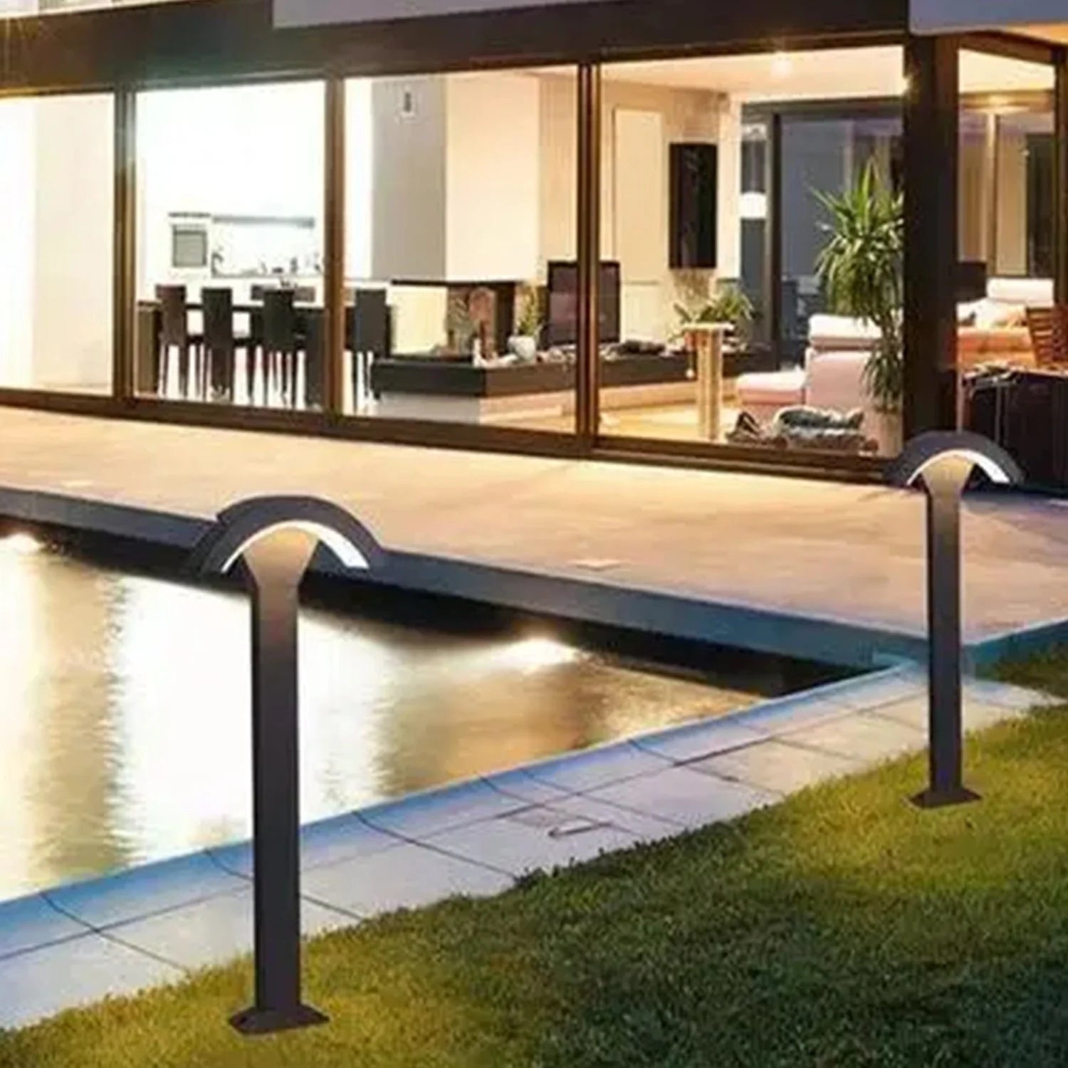 Skyline Lustre Outdoor Bollard Light - For Garden, Pathways & Landscape Lighting